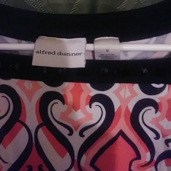 Top - Picture 4 of 4